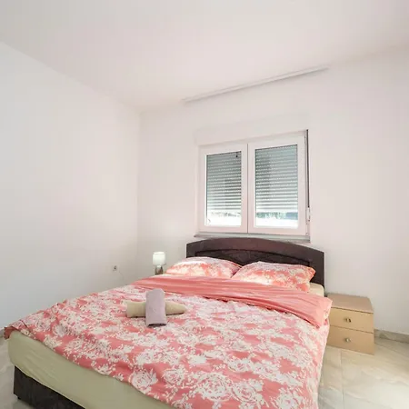 Stipanovi Dvori Guest house *