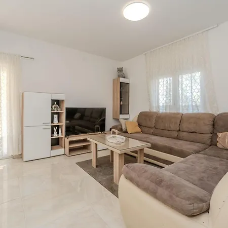 Guest house Stipanovi Dvori *