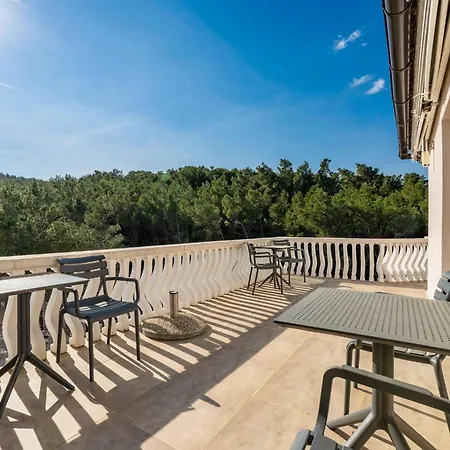 Stipanovi Dvori Guest house Benkovac