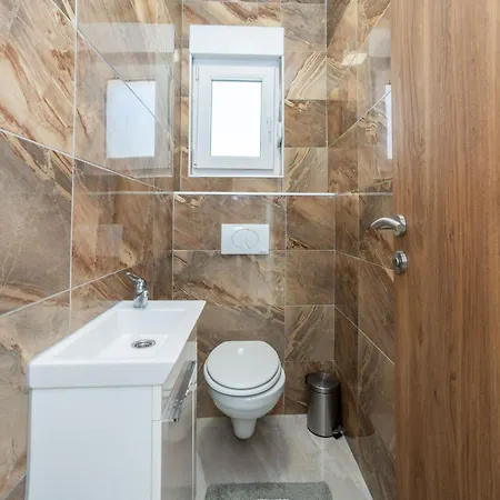 Stipanovi Dvori Guest house Benkovac